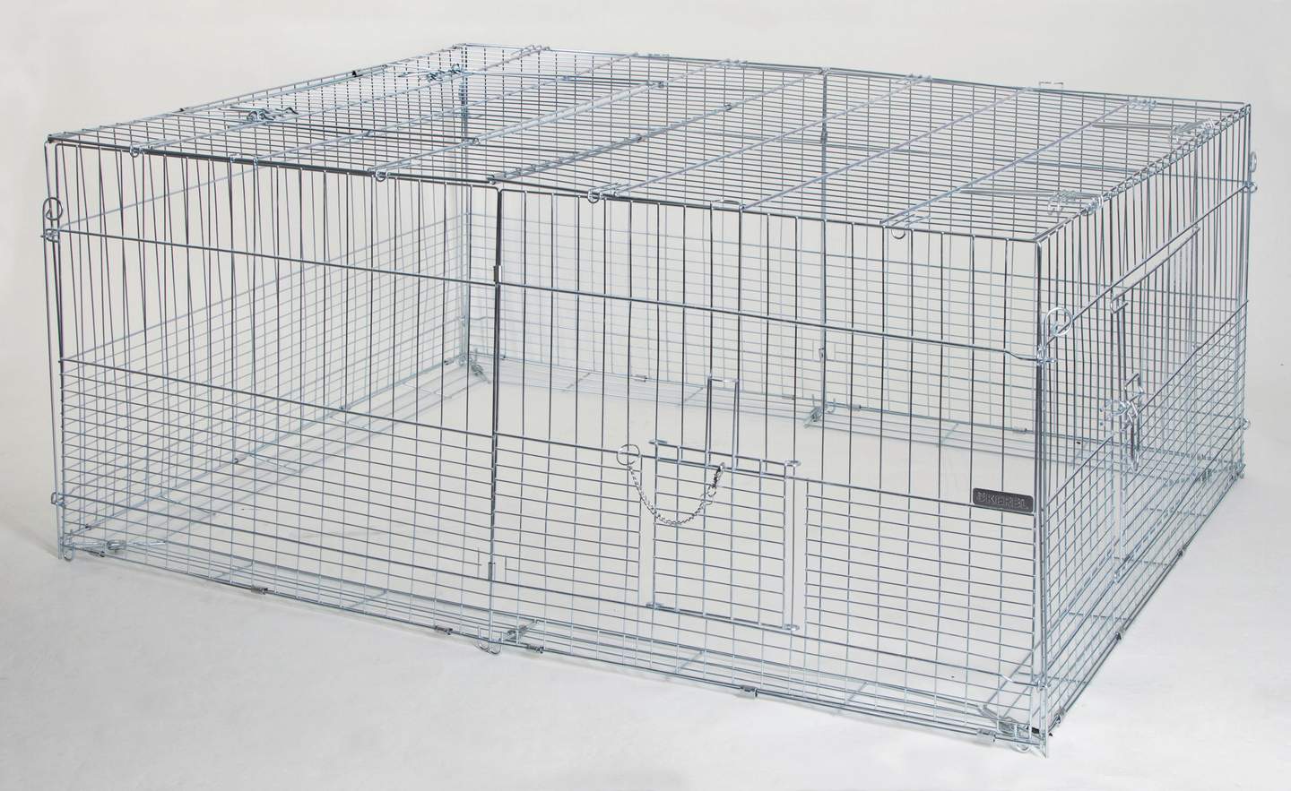Young Animal Outdoor Pen with Breakout Barrier - Image 1