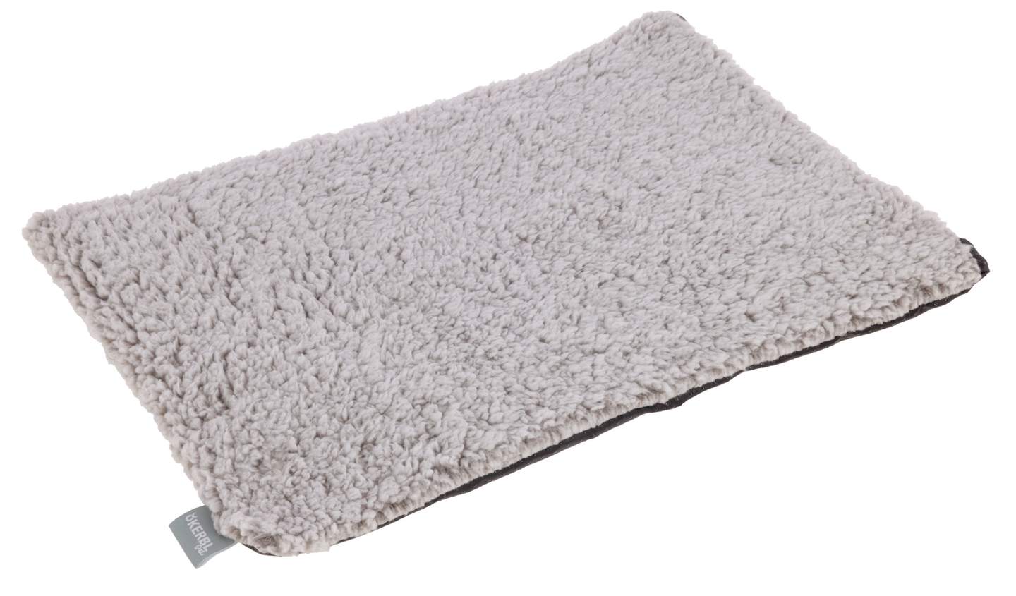 Pet Cushion Kathy - Image 1
