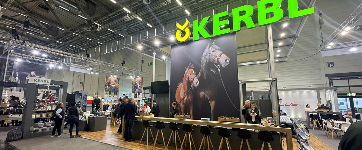 Messestand der Albert Kerbl GmbH auf der spoga horse 2024