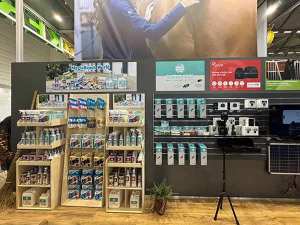 MagicBrush Messestand auf der Pferdemesse spoga horse 2024