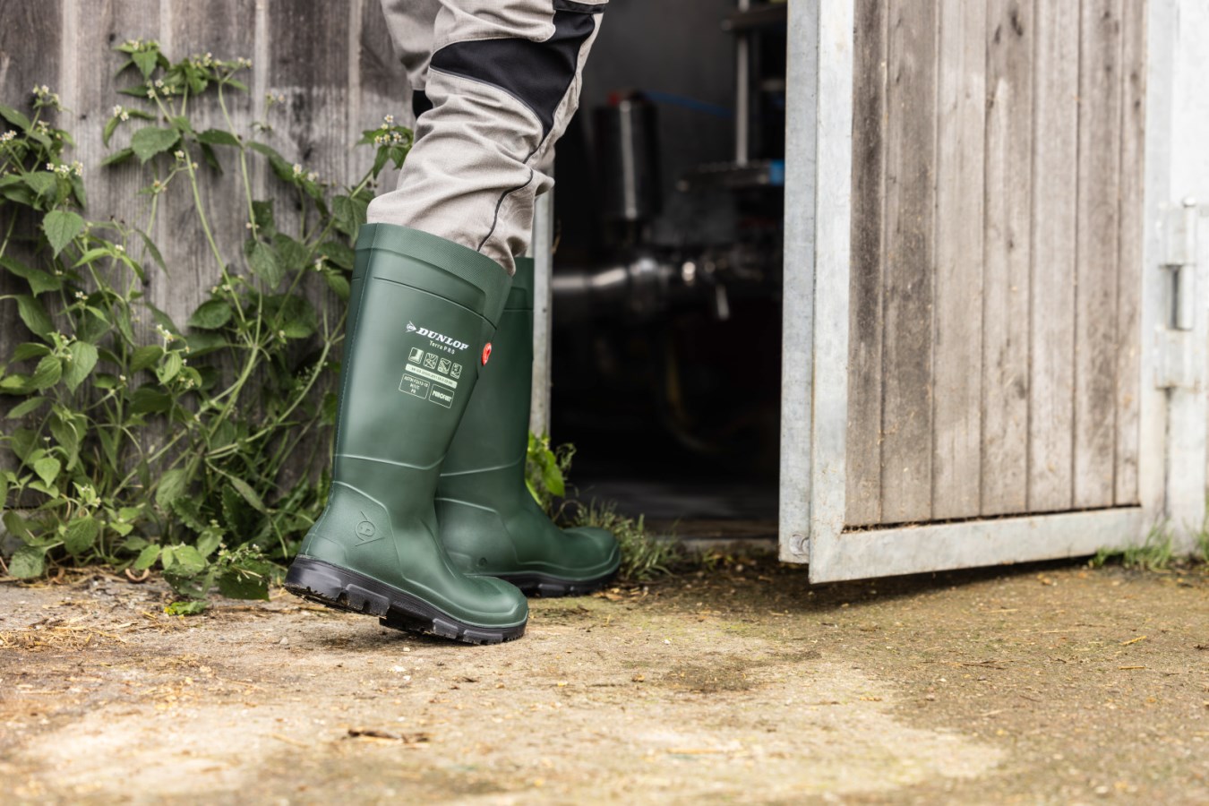 Green dunlop boots sales