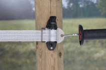 Isolatore per cancelli/tenditori TITAN